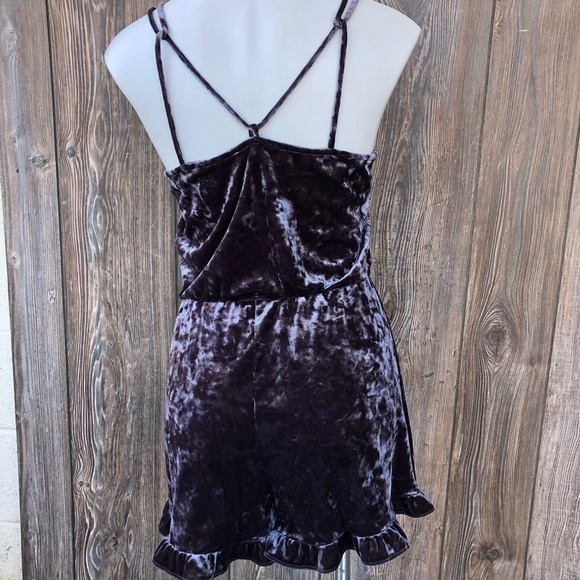 KENDALL & Kylie Gunmetal Velvet Romper Playsuit - Picture 5 of 14